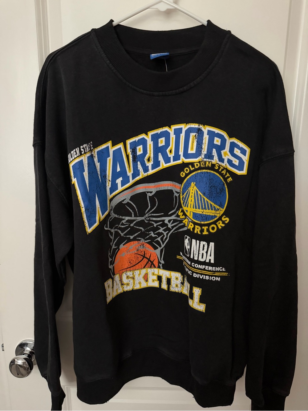 Golden State Warriors NBA Basketball Crewneck Sweatshirt Black Medium New NWT